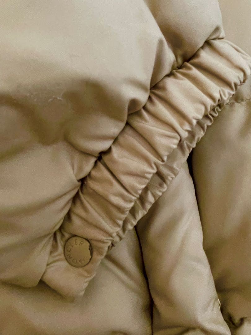 MONCLER モンクレール 茶タグ ファー付きダウンコート ベージュ サイズ1