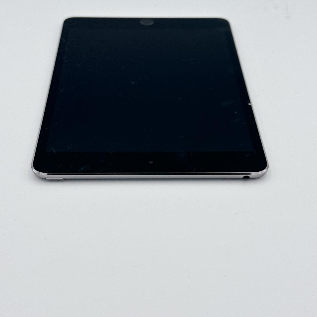 【美品】Apple iPad mini 4 128GB Wi-Fiモデル