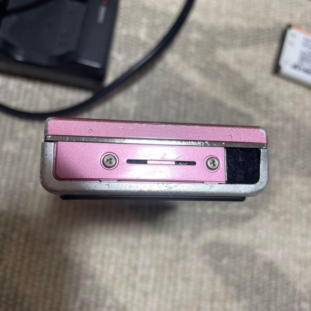 コンパクトデジカメ　ややジャンク　FINEPIX Z ピンク 充電器