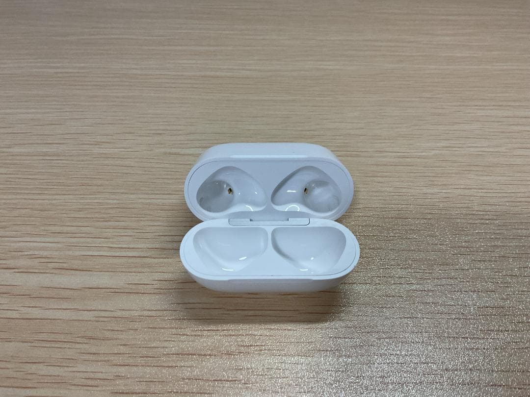 AirPods 4 ノイズキャンセリングなし