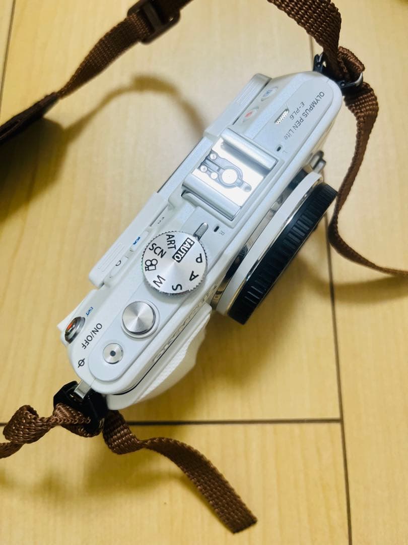 OLYMPUS PEN Lite E-PL6 一眼ダブルズームレンズキット