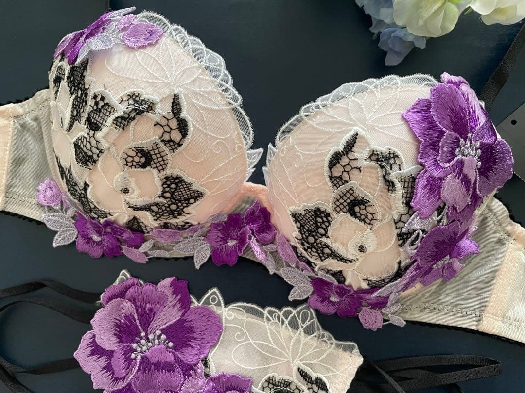 サルート D70/M 22G VI 王様と私