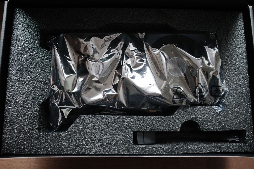 グラフィックボード・グラボ・ビデオカード ASUS RTX 4070 SUPER EVO OC Edition 12GB