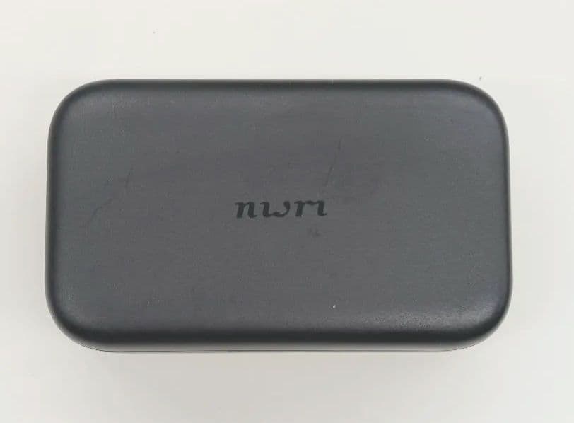 nwm ヌーム DOTS オンイヤースピーカー ワイヤレスイヤホン