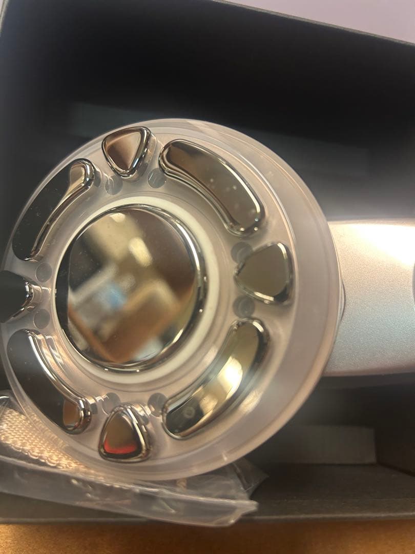 【新品未使用】 Dr.Cavier Glosst Plus 美顔器 プロ仕様