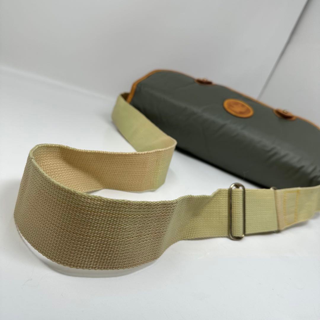 HUNTING WORLD メッセンジャーバッグ オリーブグリーン　N2-4