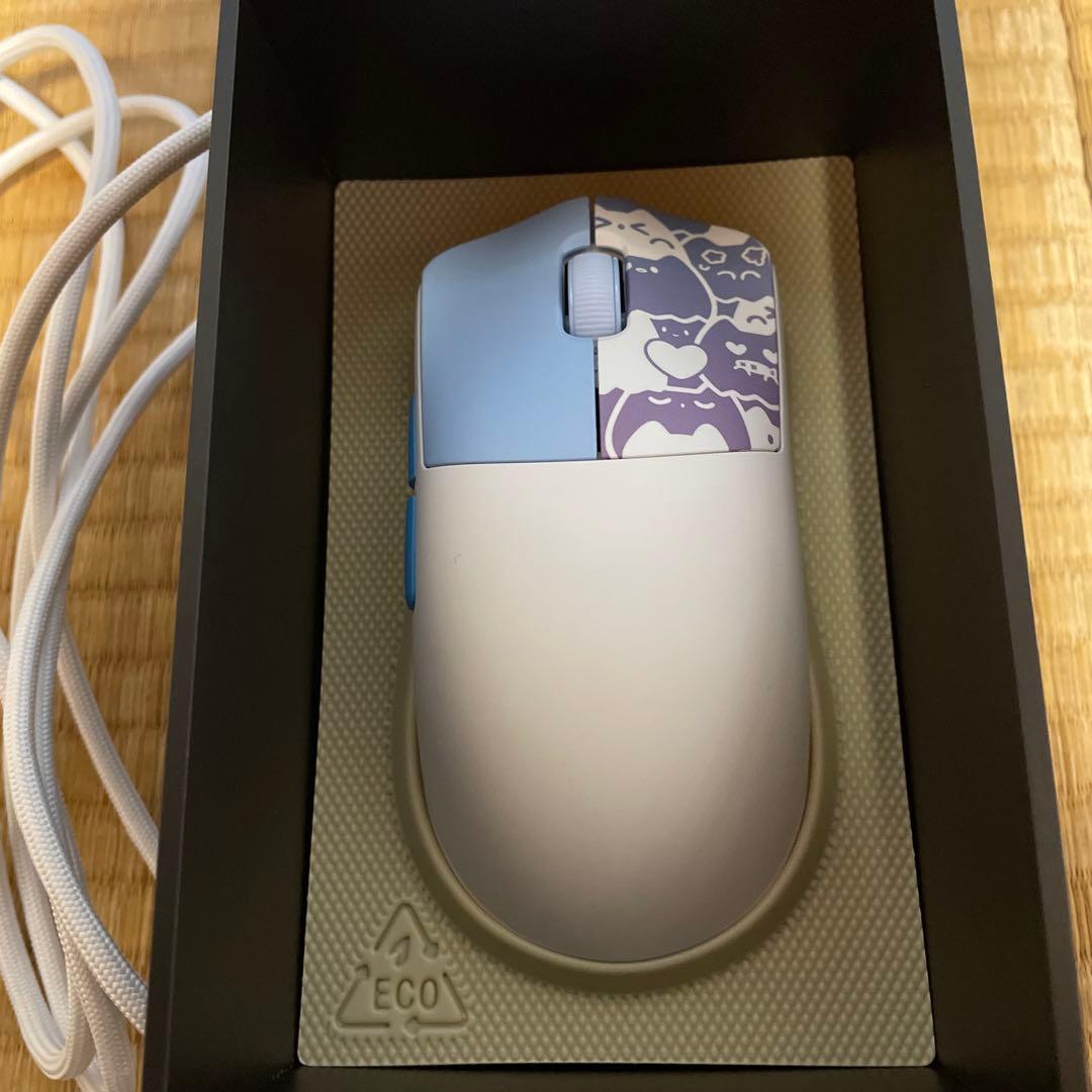 ぶいすぽ　ゲーミングマウス　おまけのカードのみ欠品