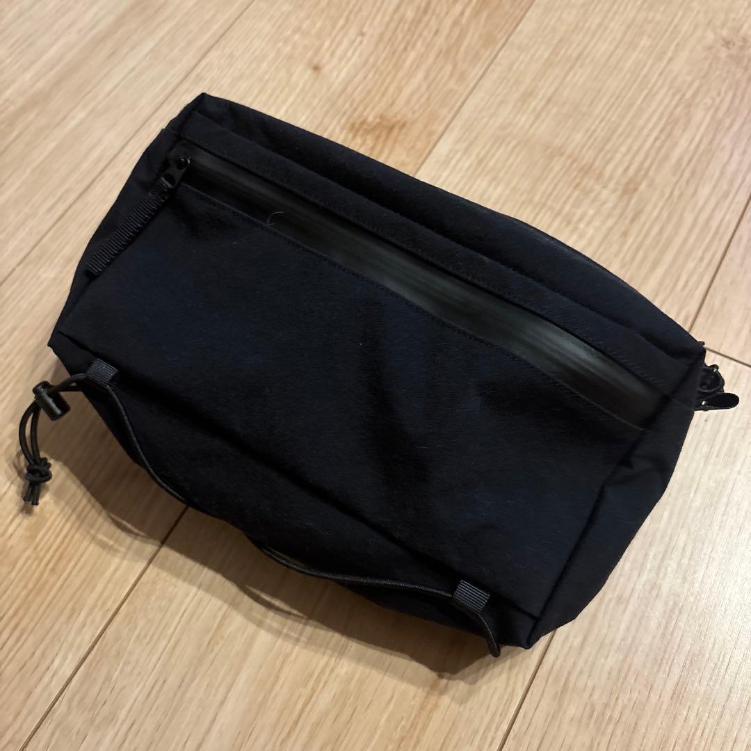 【新品】Acut ファニーポーチ