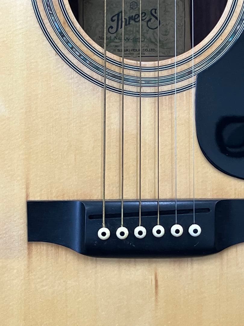 Su 様ThreeS W-250 アコースティックギター スズキ　SUZUKI