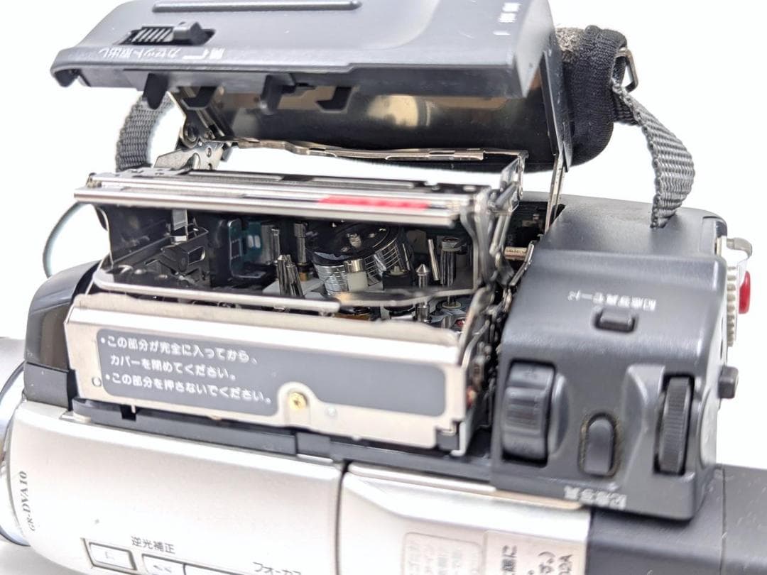 miniDVのダビングに！ Victor ビデオカメラ GR-DVA10 02