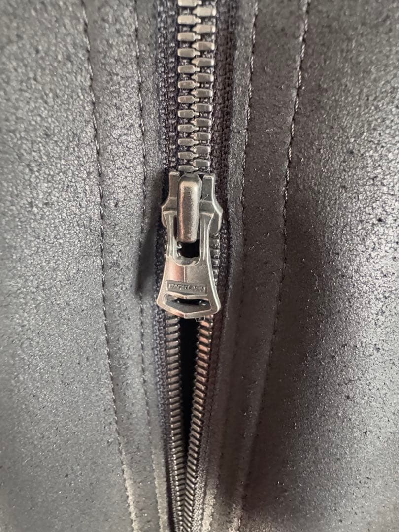 ISAMU KATAYAMA BACKLASH レザーフードジャケット　美品