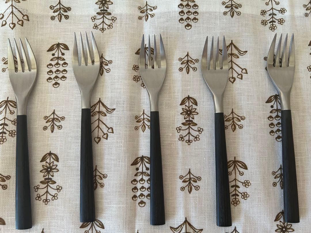 柳宗理 SORI YANAGI 黒柄カトラリー