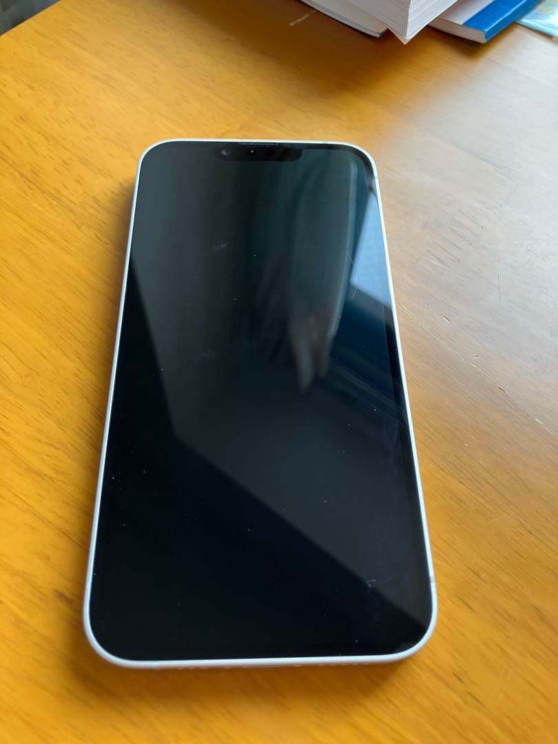 Apple iPhone 16eホワイト 本体 sim フリー