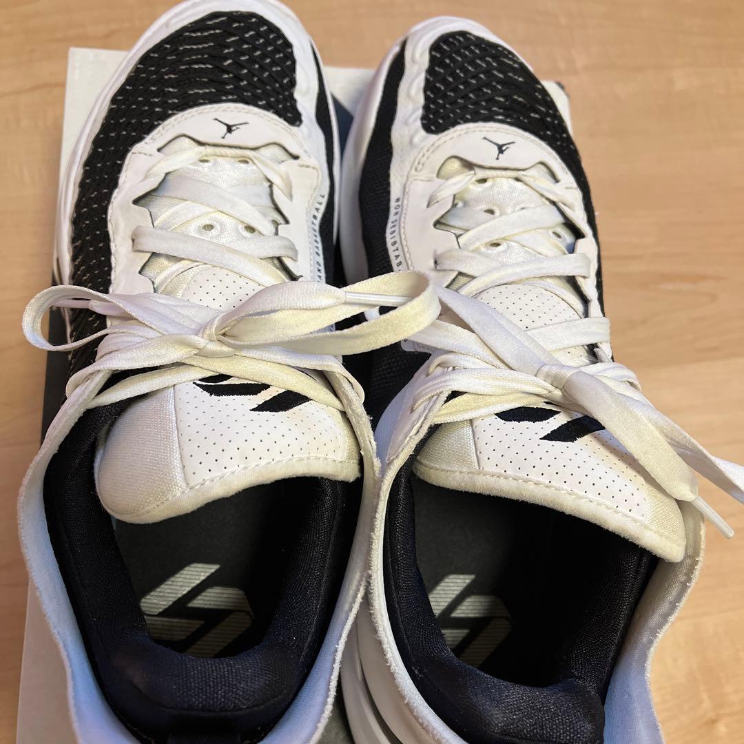 ジョーダン ルカ１ JODAN LUKA1 PF 白/黒 28.5