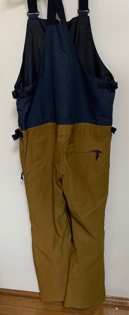 s*o様 Airblaster bib L size ビブパンツ　エアブラスター