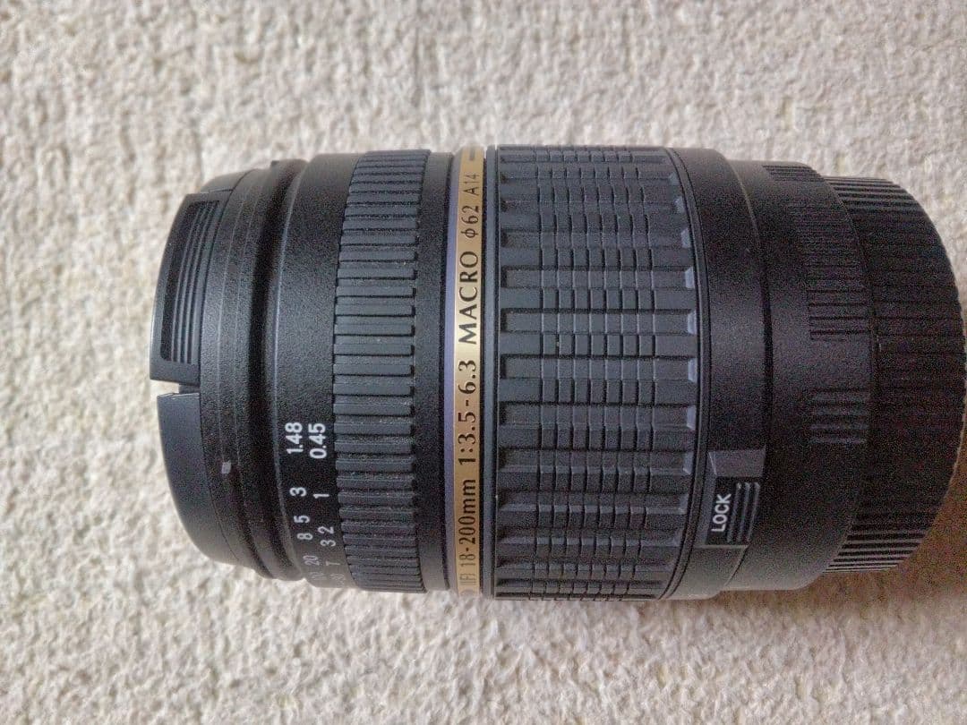 TAMRON　18-200mm レンズ　美品！綺麗！