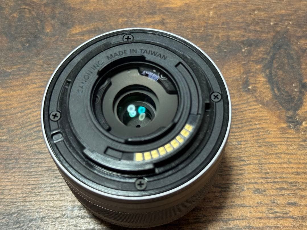 超美品 Canon EOS M10 EF-M15-45 IS STM kit