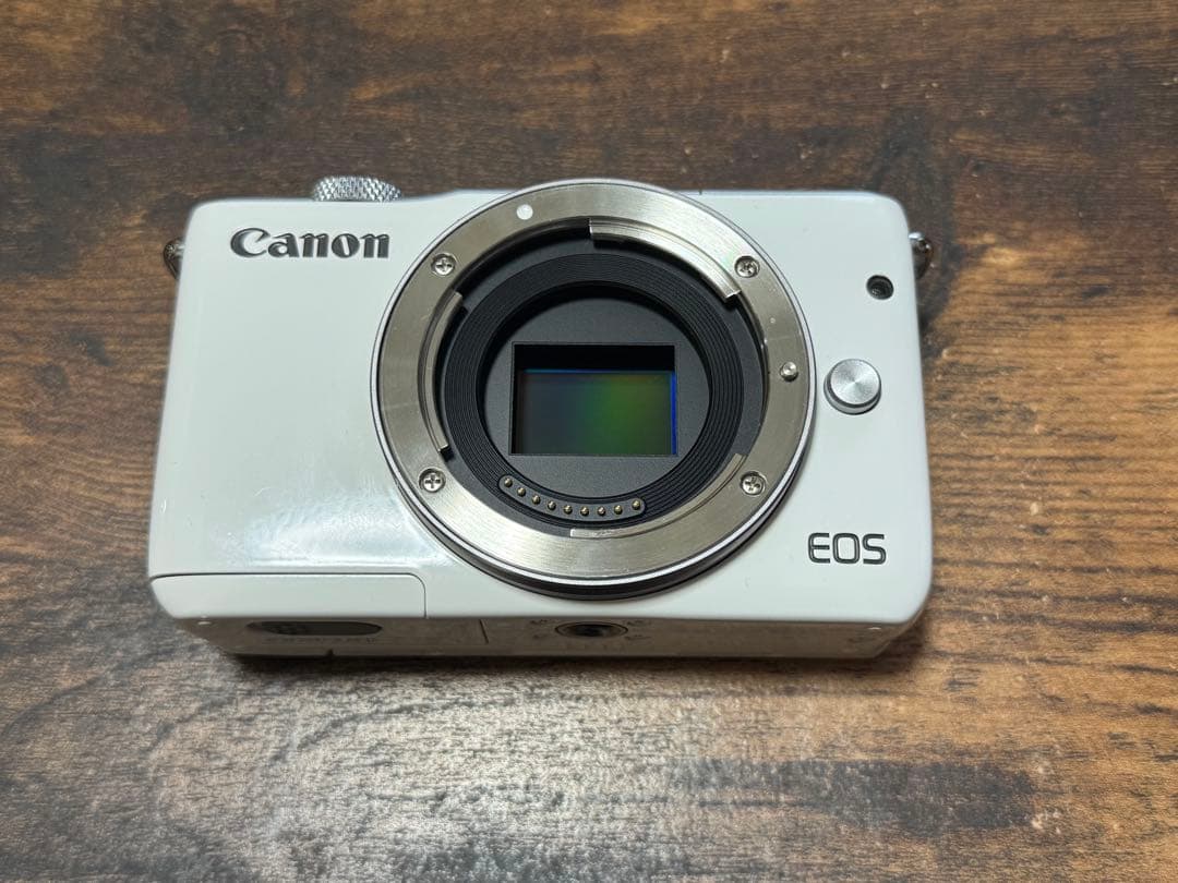超美品 Canon EOS M10 EF-M15-45 IS STM kit