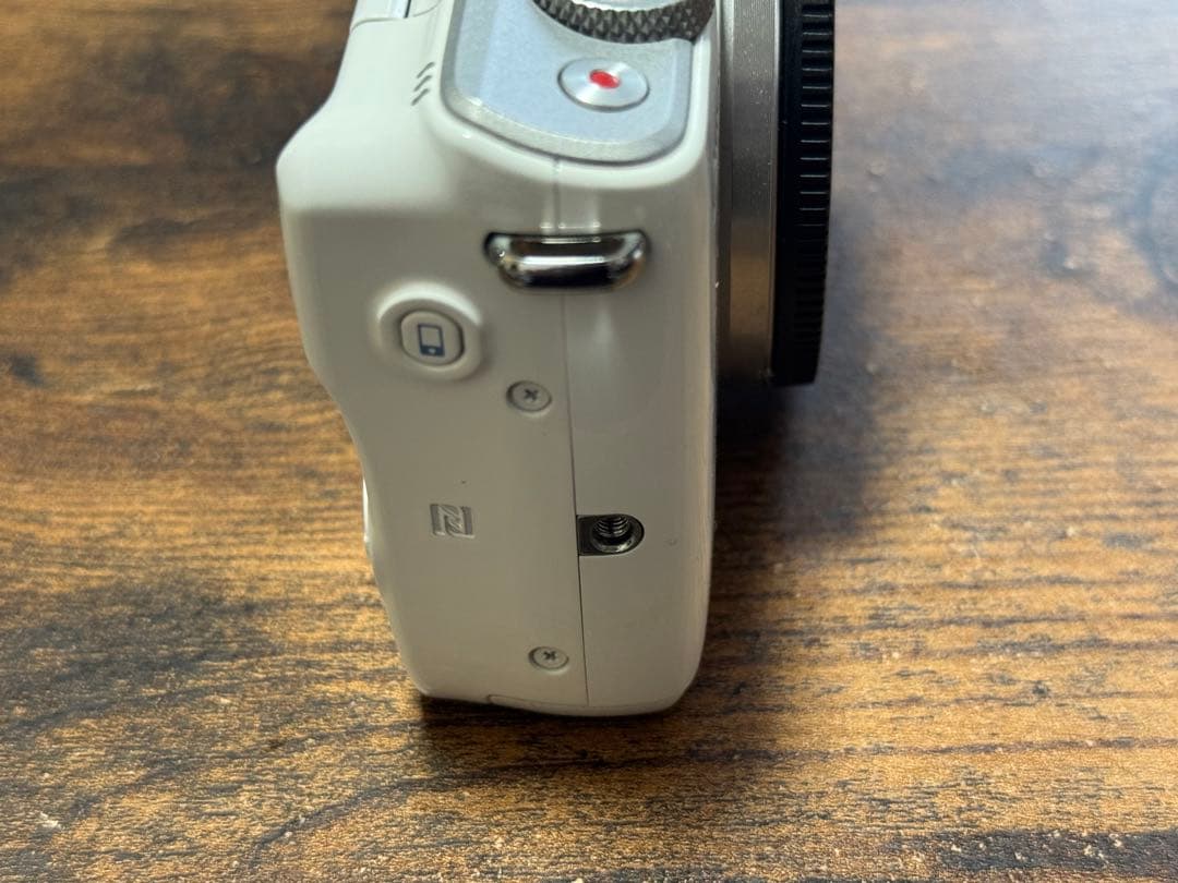 超美品 Canon EOS M10 EF-M15-45 IS STM kit