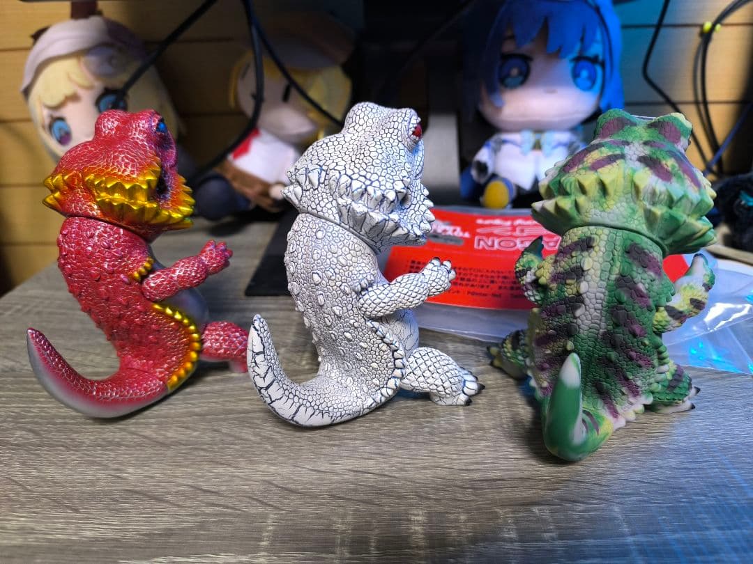 珍*ら様 フトアゴン　ソフビ　3体セット