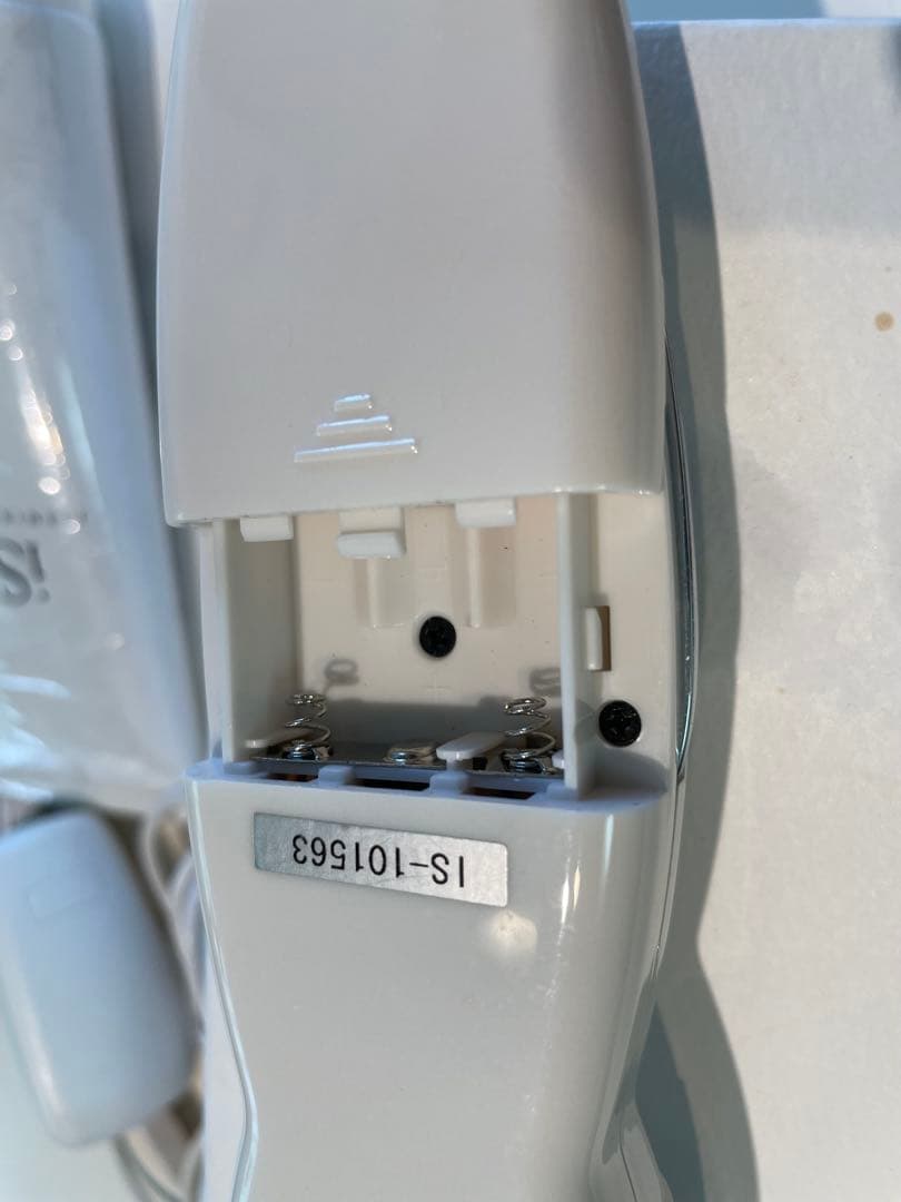 超音波美顔器　IS-101563・専用ジェル・説明書付