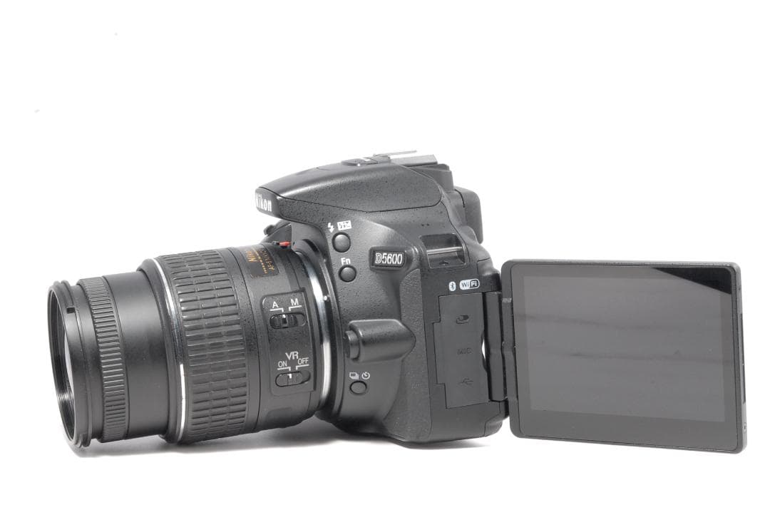 ❁Wi-Fi搭載❁　Nikon ニコン D5600　人気のレンズセット