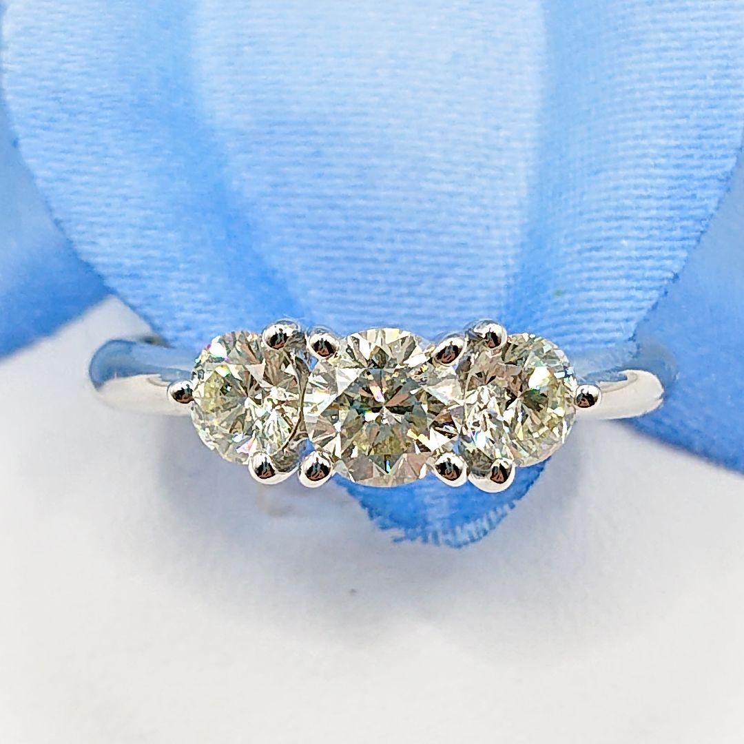 1カラットUP 3粒 天然ダイヤモンドリング プラチナ900 Pt900