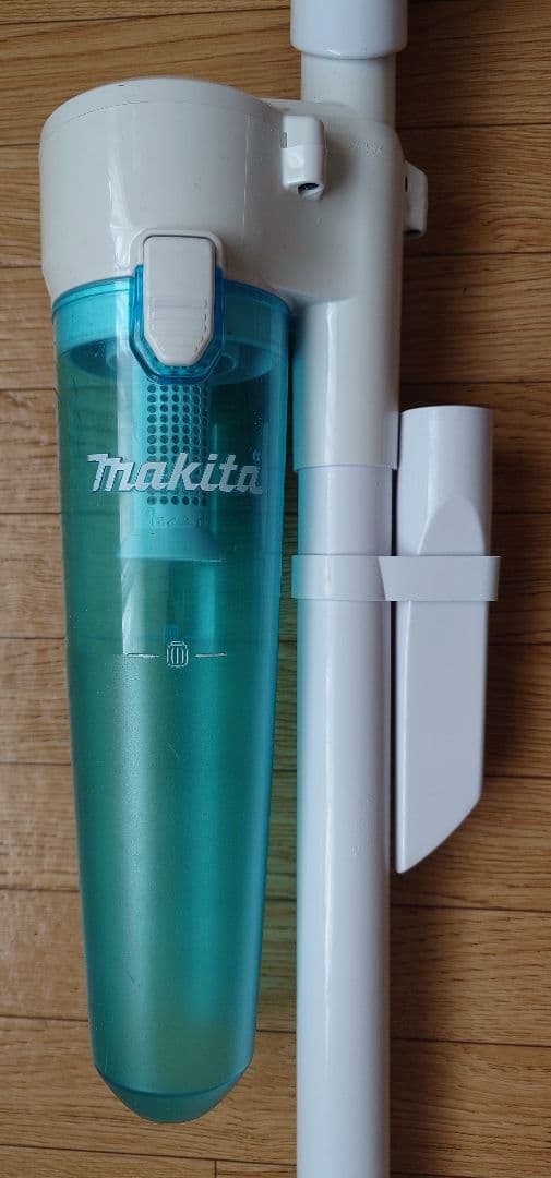 マキタ 充電式クリーナー CL107FD サイクロンアタッチメント付