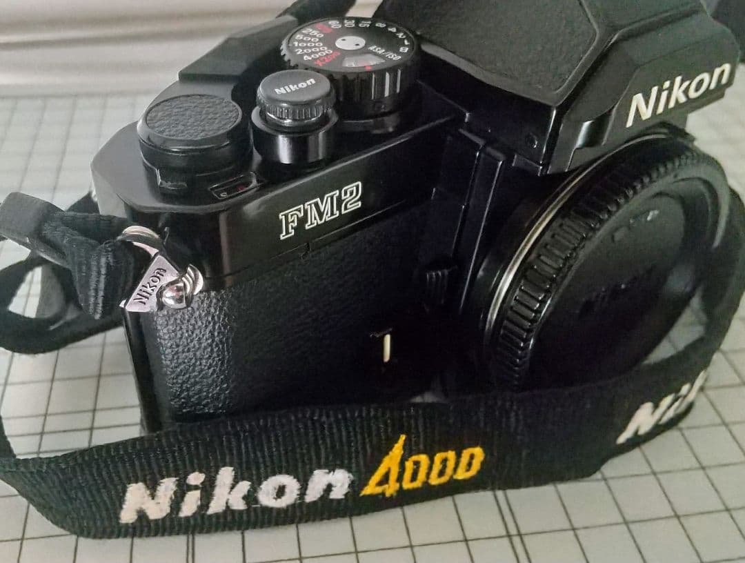 ニコン FM2 フィルム一眼レフカメラ