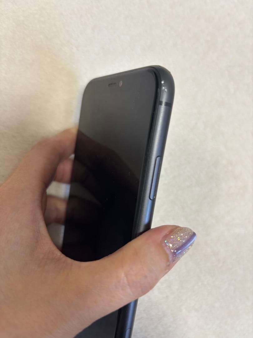 Apple iPhone 11 ブラック 本体　128GB