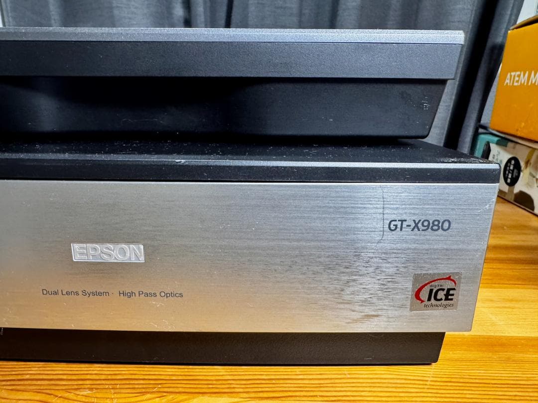 EPSON GT-X980 高画質 フィルム対応 フラットベッドスキャナー