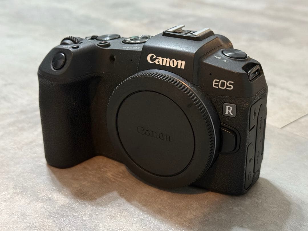 Canon EOS RP ボディ 美品 動作確認済 充電器 バッテリー2個付き