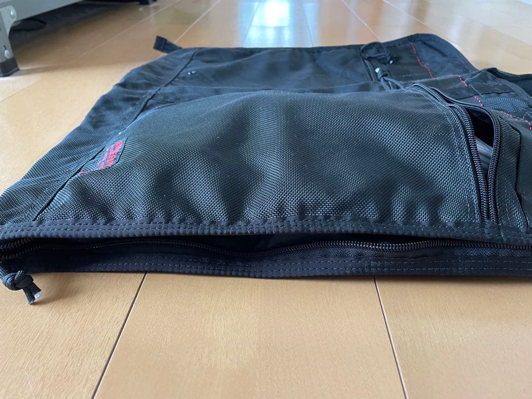 BRIEFING × ユナイテッドアローズ　ガーメントバッグ