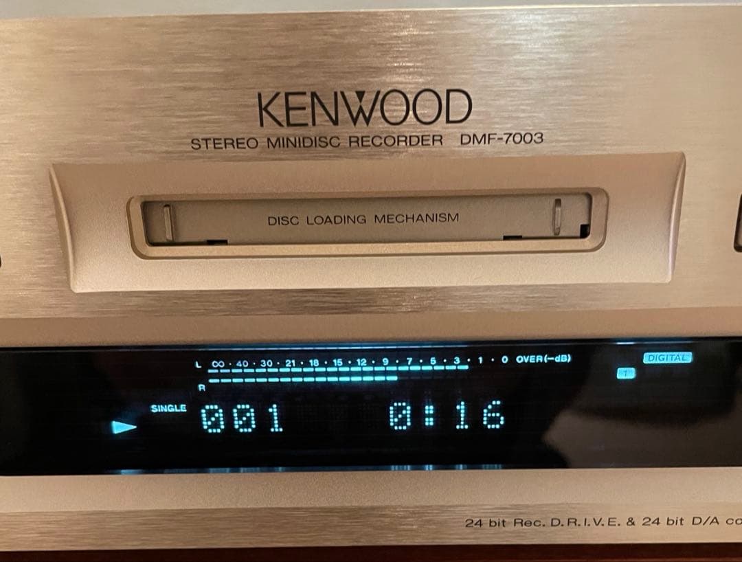 KENWOOD MDデッキ DMF-7003G(動作確認済)リモコン付属