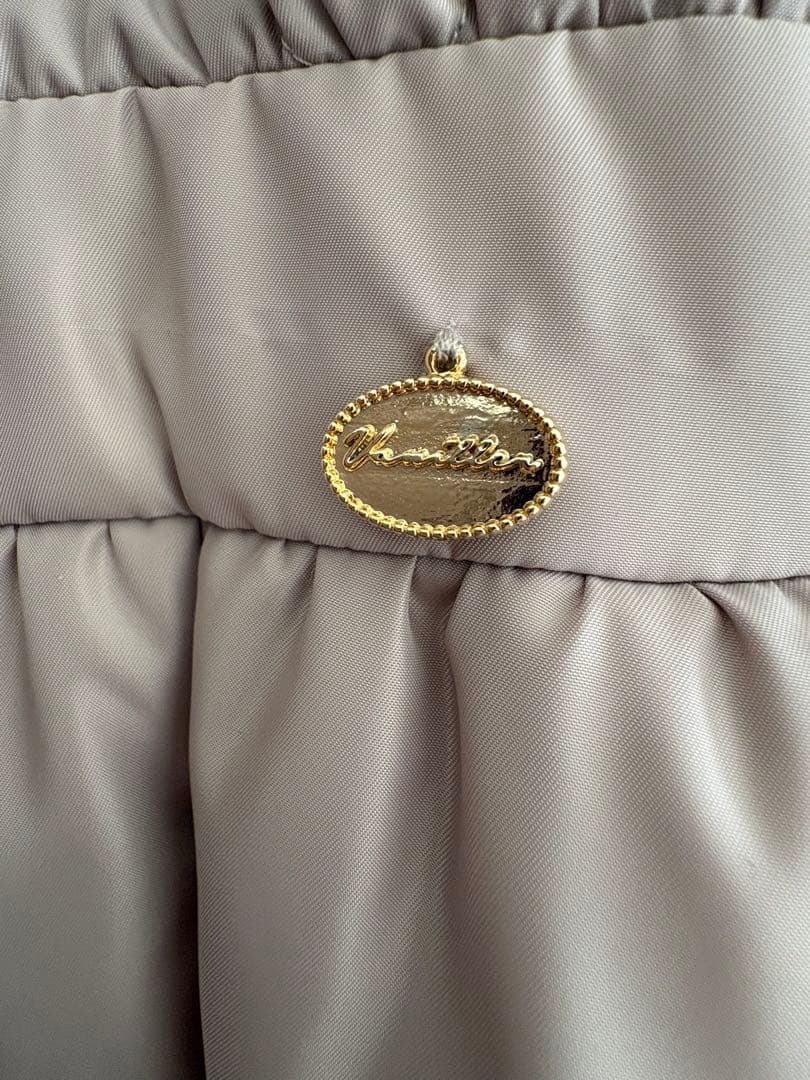 ヴァニレ ビッグカラー フレアダウンドレスコート