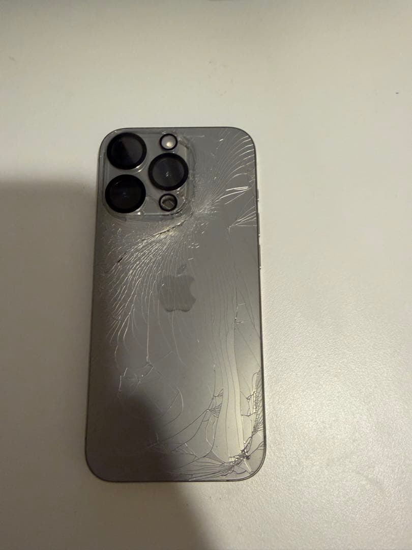 スマートフォン本体 Apple iPhone 15Pro 128gb