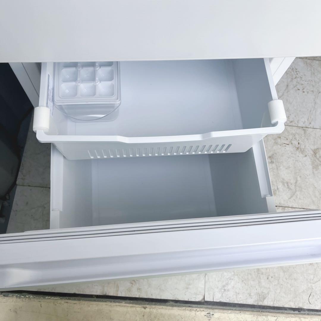 取付無料！フロスト調ガラスドアシンプルホワイトインテリア大きめ冷蔵庫！洗濯機