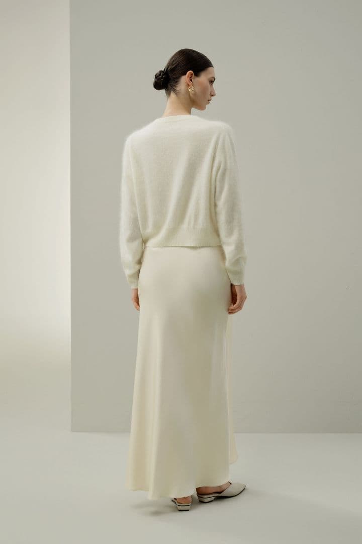 【新品タグ付】LILY SILK 超ソフト 起毛カシミア ネック カーディガン