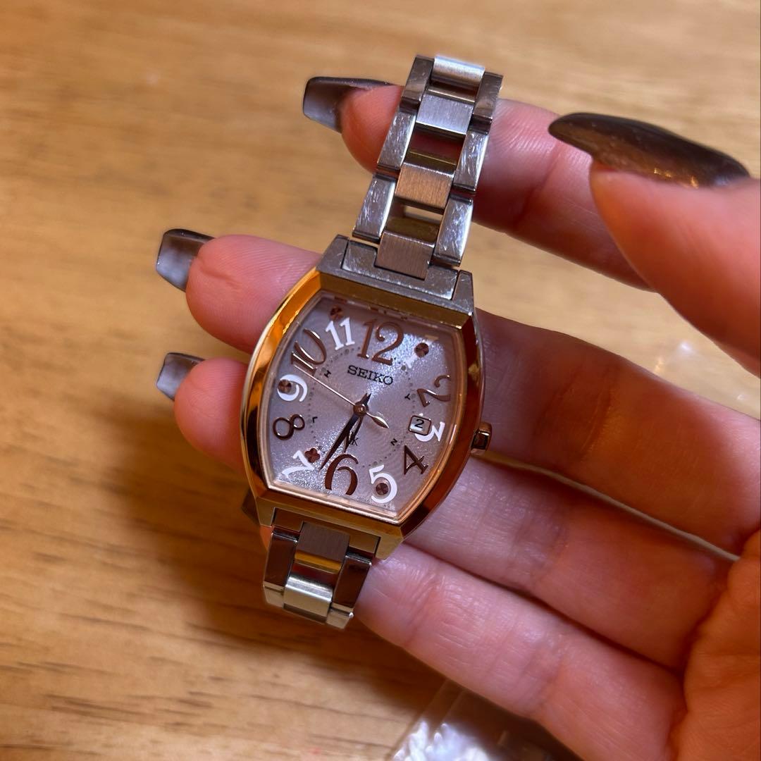【美品】セイコー ルキア SSVW048 レディース 腕時計 SEIKO トノー