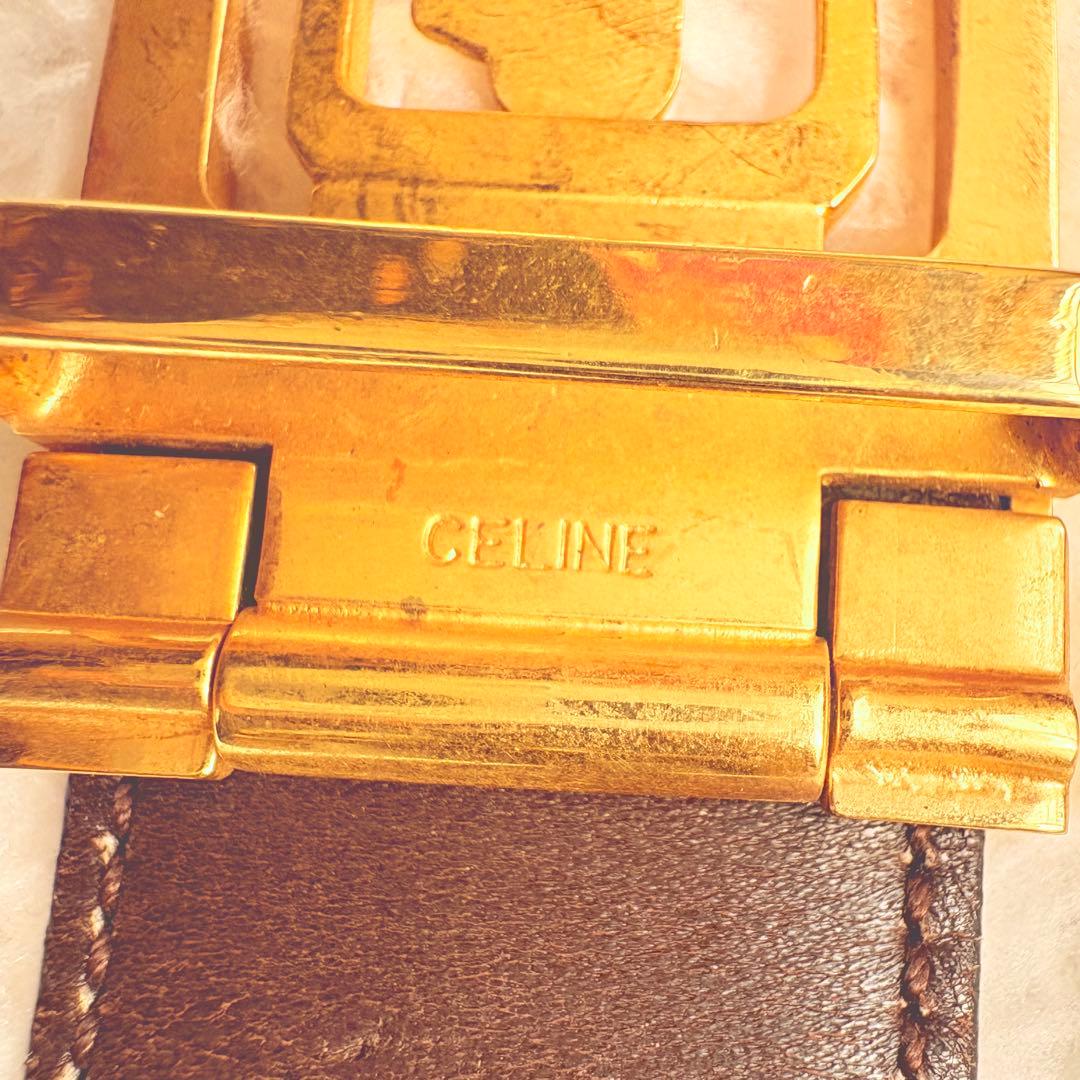CELINE 黒レザーベルト クラシックカー金具 馬車金具 ゴールド 長さ調節可