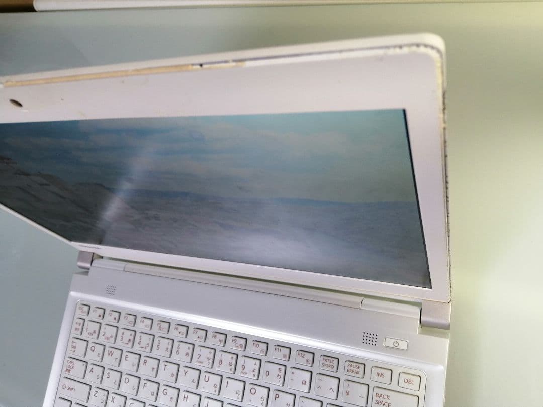 東芝 R734/37KB i7 SSD256GB 8GB Win10