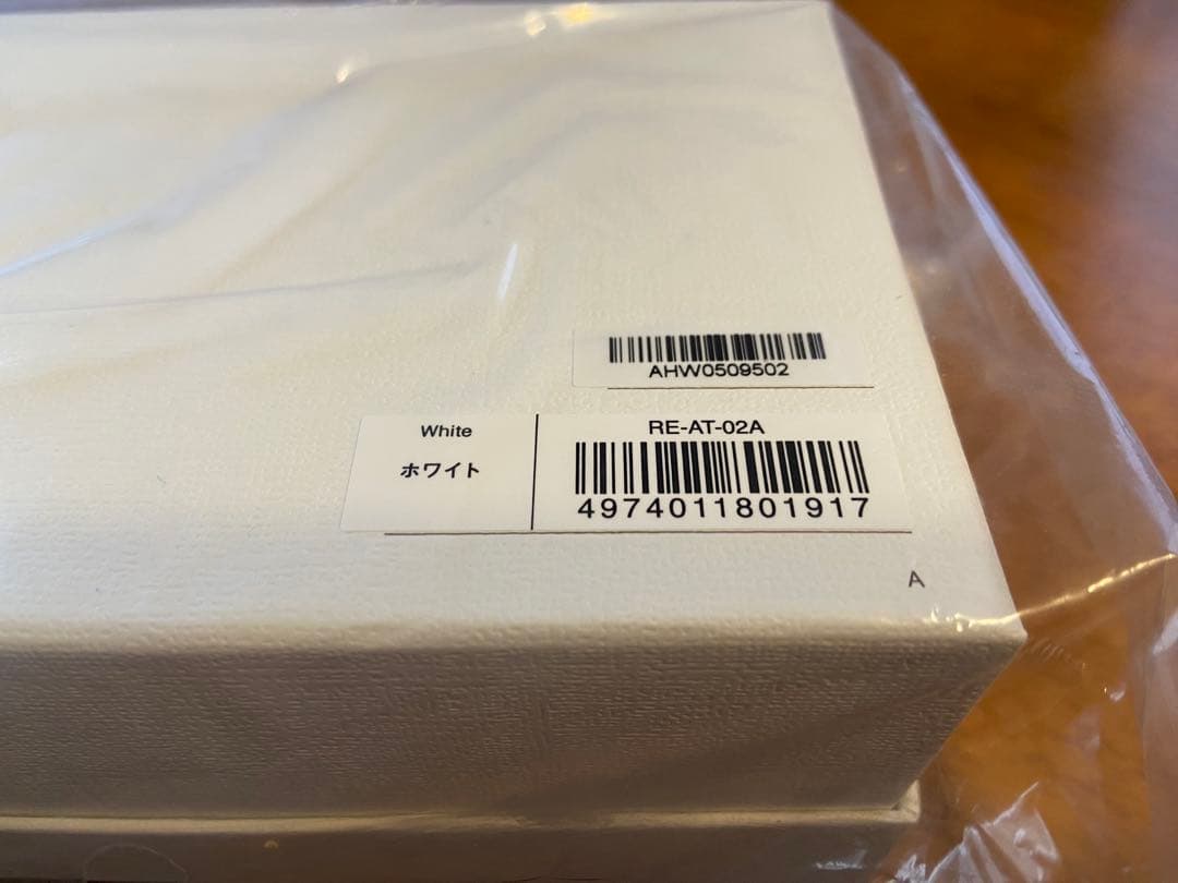 週末お値下げ新品　ReFa ストレートアイロン プロ 最新モデル　ホワイト