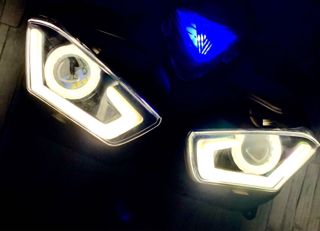 YZF-R3 / YZF-R25 カスタムLEDヘッドライト プロジェクター