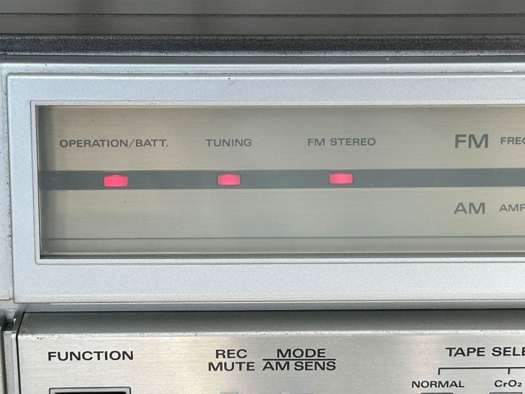 動作品| 日立　HITACHI ラジカセ TRK-8600 昭和レトロ　ラジオ