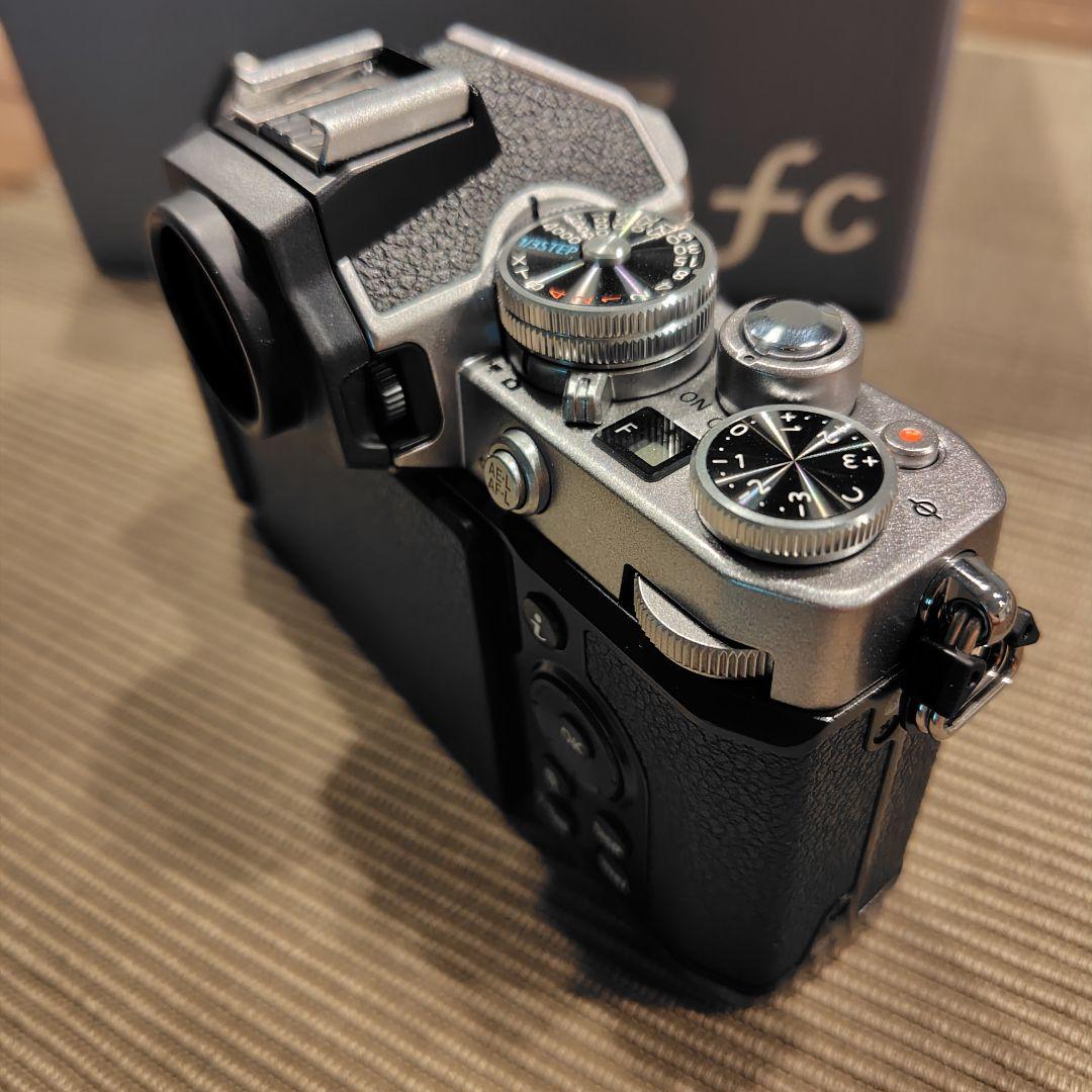 NIKON ニコン Zfc シルバー Zマウント ミラーレス一眼