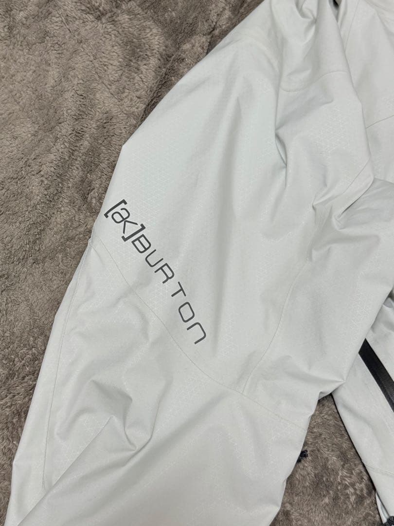 BURTON [ak] GORE-TEX ジャケット Mサイズ訳ありアウトレット