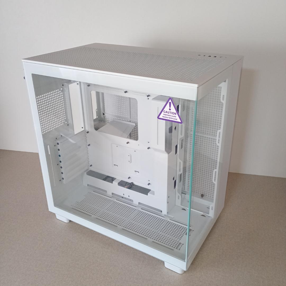 【白PCパーツ3点セット】NZXT H9 Flow / B760 / AK400