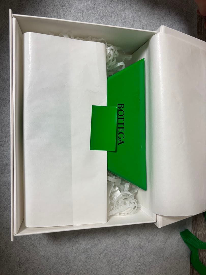 BOTTEGA VENETA ボッテガヴェネタ　ファセットブレスレット