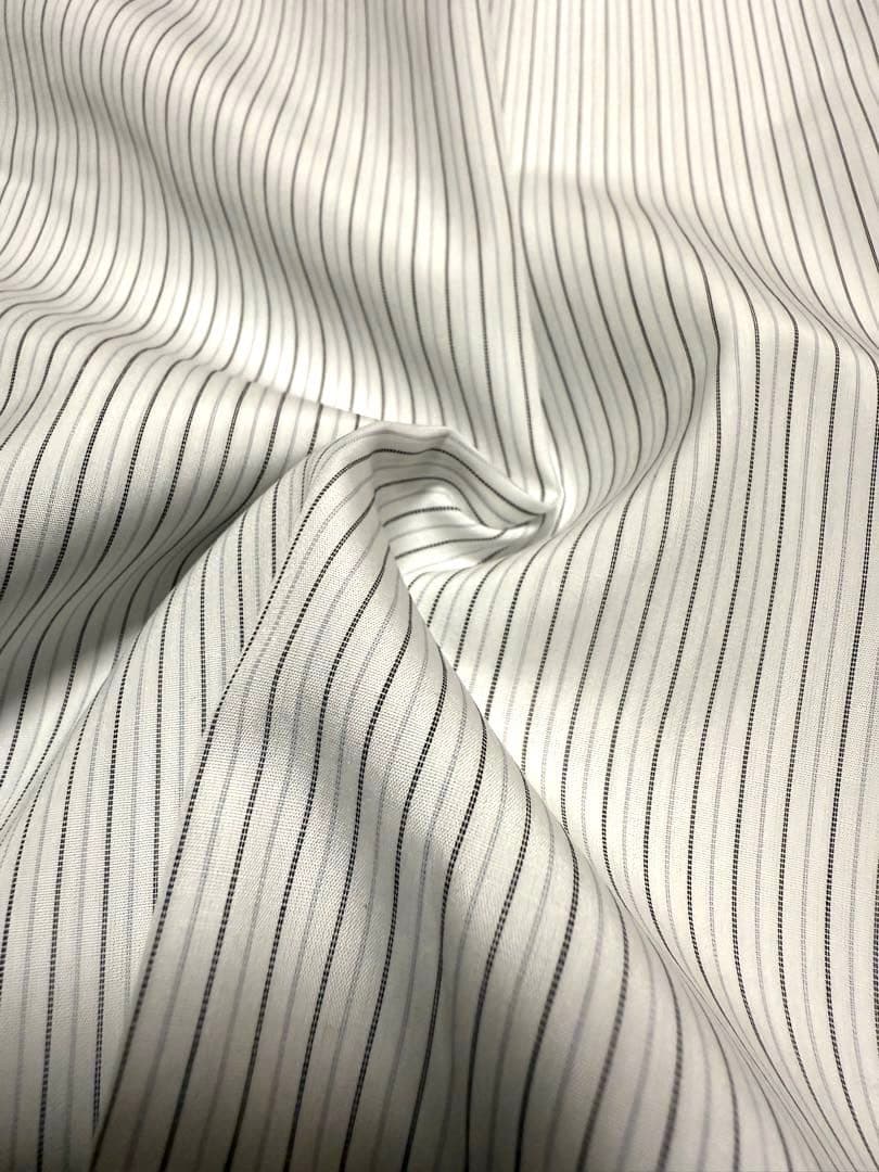 【新品】Cesare Attolini／B.Dオルタネートストライプ／サルトリア