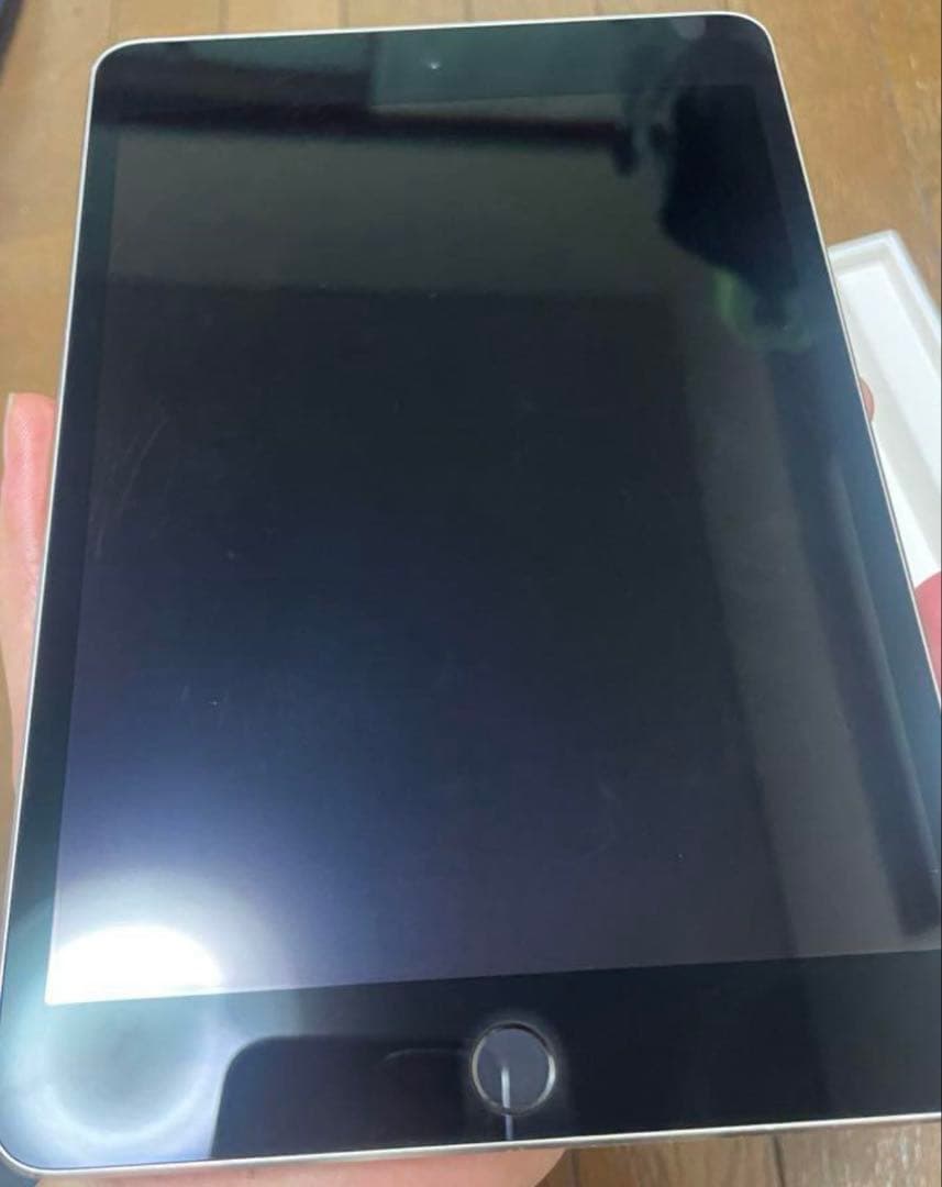 iPad Mini4 16GB スペースグレ　バッテリー95%